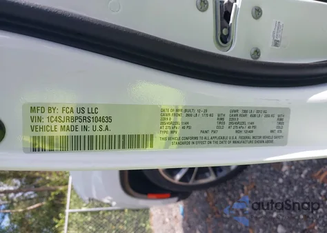 2024 Jeep Wagoneer L Series Ii 4X2 из США, поврежденный, VIN 1C4SJRBP5RS104635